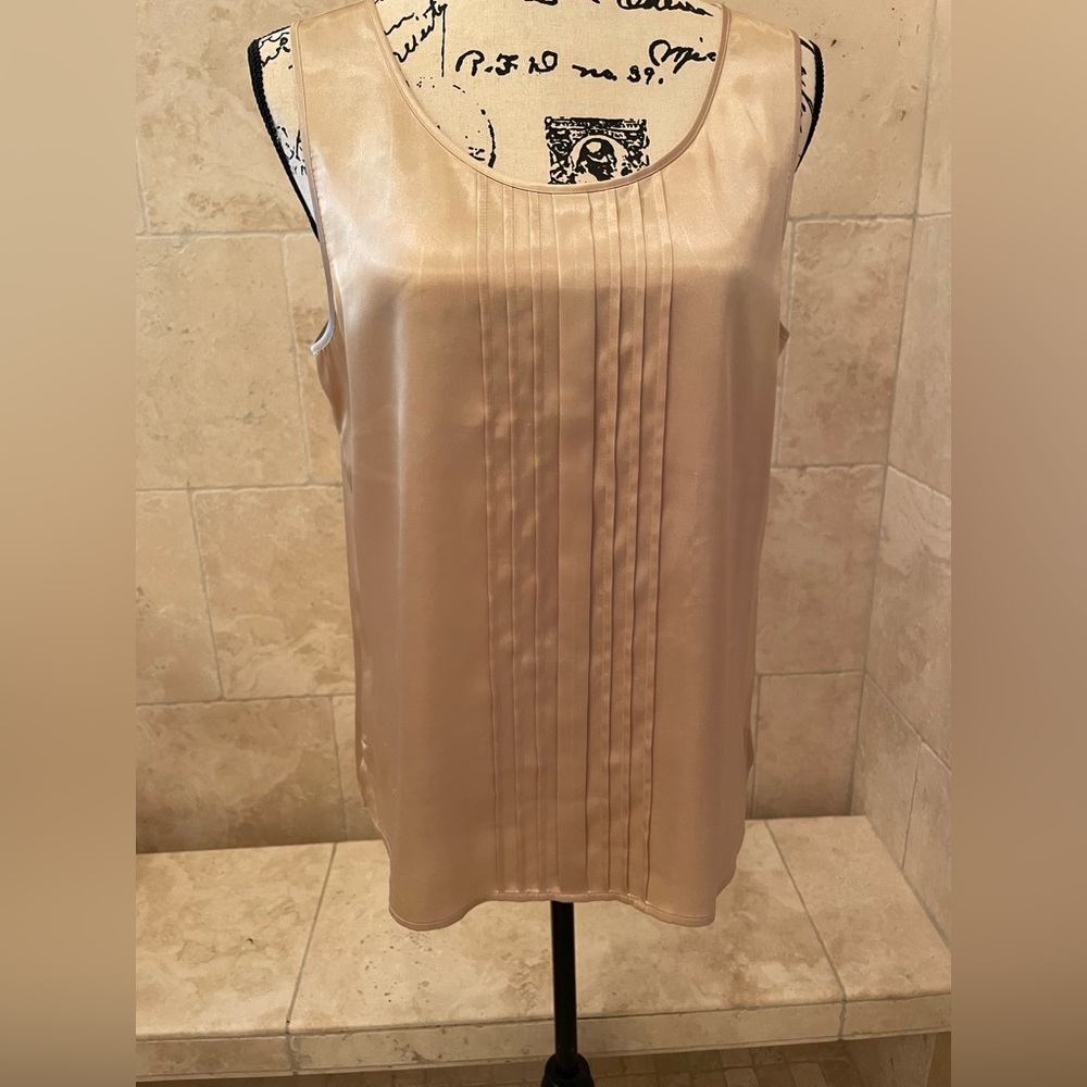 Chico's Stylish Cream Tucked Top